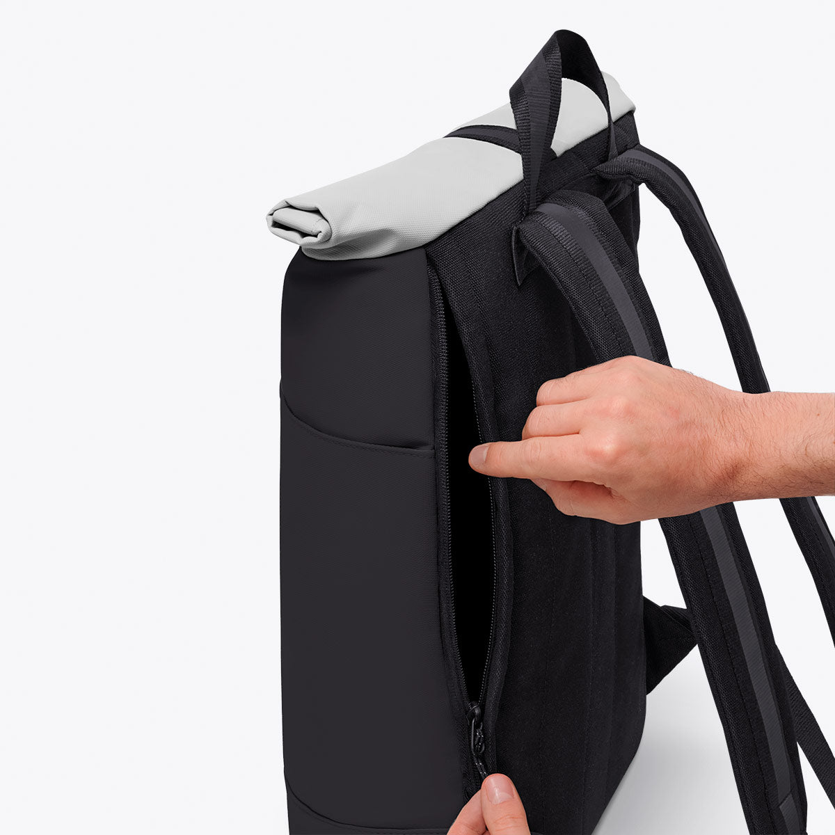 Hajo Roll-Top Backpack - Black / Medium