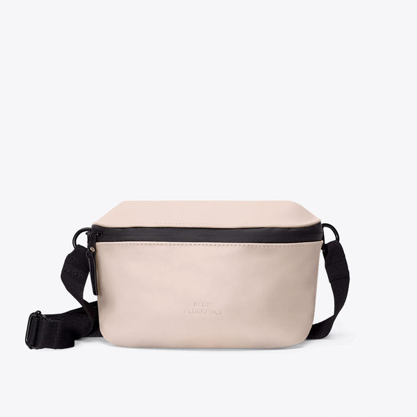 Light Apricot / Medium