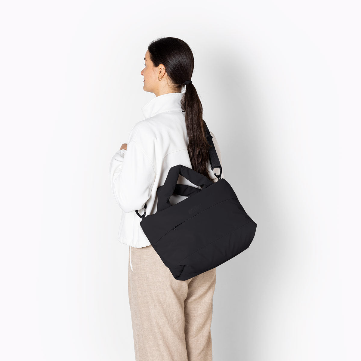 Olivia Puffy Bag - Black / Mini