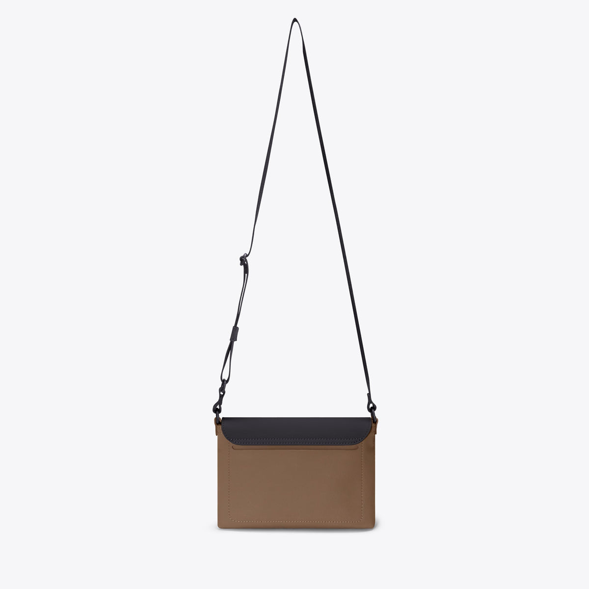 Yuri Shoulder Bag - Black - Chestnut