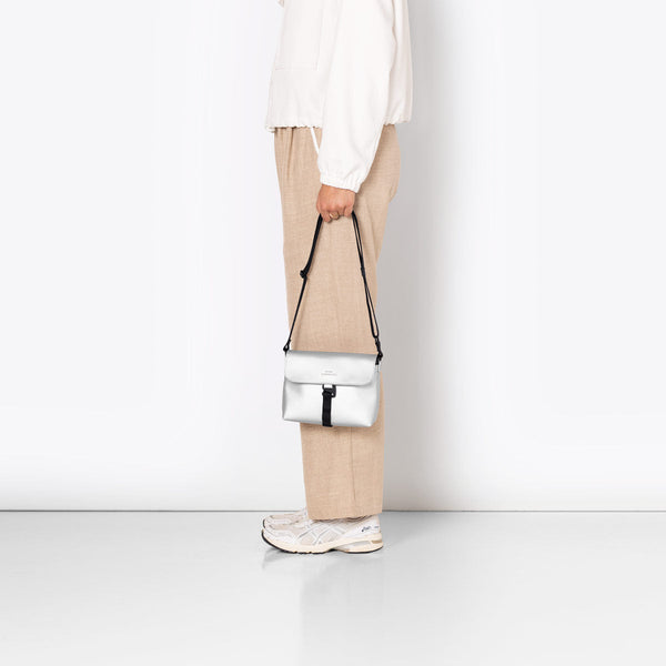 Yuri Shoulder Bag
